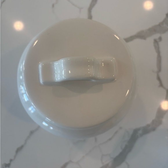 ๐ฟ Rea Dunn Cream Ceramic Flour Canister - Picture 2 of 5